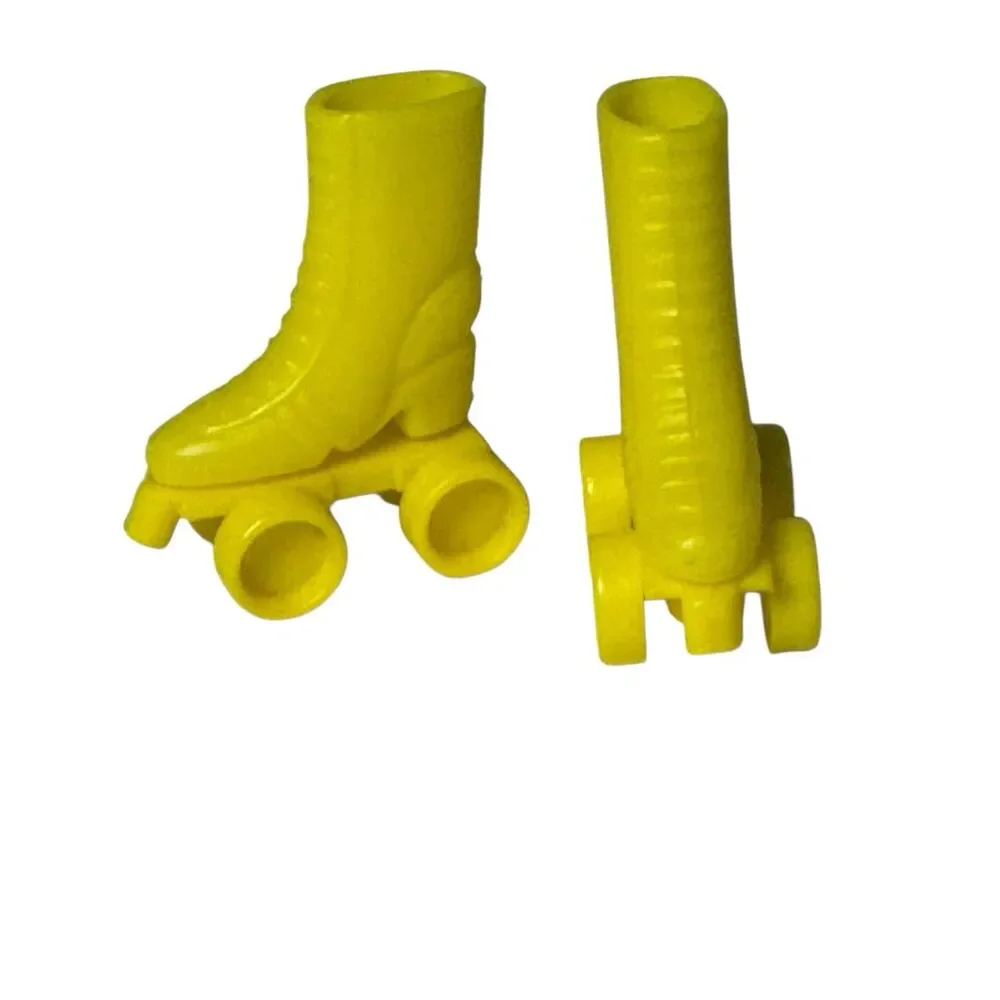 California Dream 1980s Surf N Shop Yellow Roller Skates for Barbie Doll Vintage